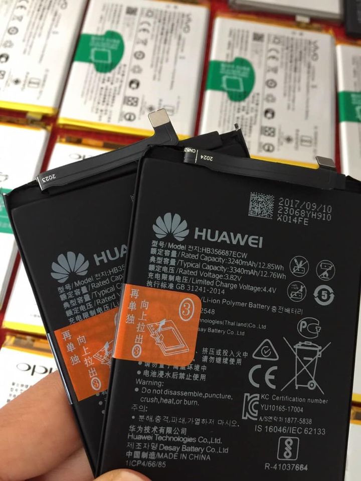Pin Huawei các dòng.
